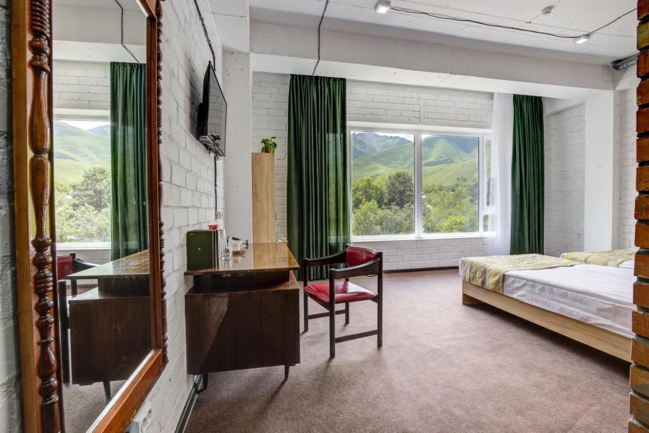 Olive Ala-Archa Hotel & Spa Verkhnyaya Alaarcha 外观 照片